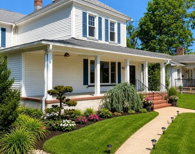 421 W Lincoln Avenue - Photo Thumbnail 28