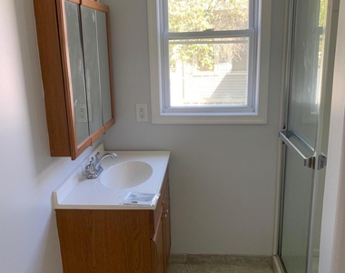 421 W Lincoln Avenue - Photo Thumbnail 17