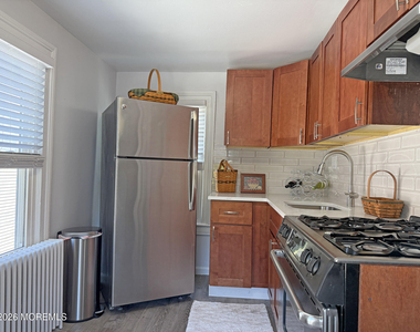 61 Broadway - Photo Thumbnail 10