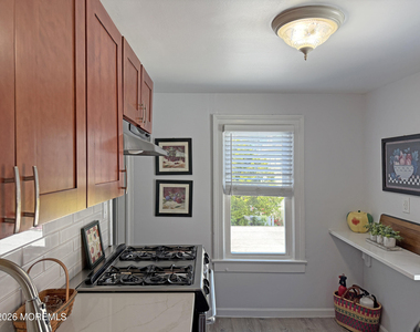 61 Broadway - Photo Thumbnail 11