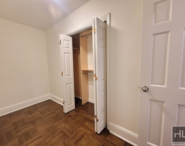 East 79th Street - Photo Thumbnail 1