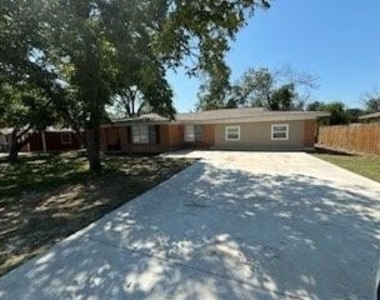 830 N Harbin Drive - Photo Thumbnail 24
