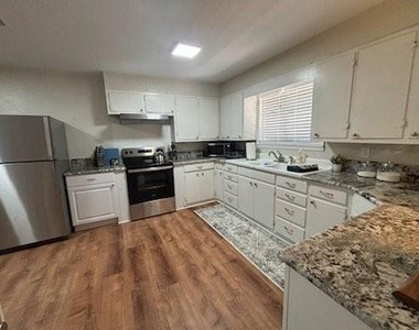 830 N Harbin Drive - Photo Thumbnail 17