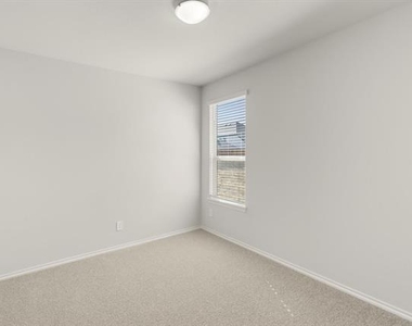 1713 Meadow Crest Drive - Photo Thumbnail 19