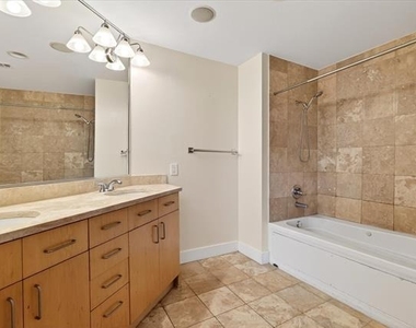 5055 Addison Circle - Photo Thumbnail 15