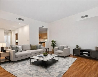 5055 Addison Circle - Photo Thumbnail 3