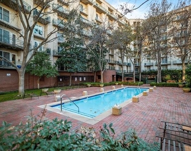 5055 Addison Circle - Photo Thumbnail 6