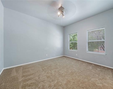 2105 Arthur Street - Photo Thumbnail 21