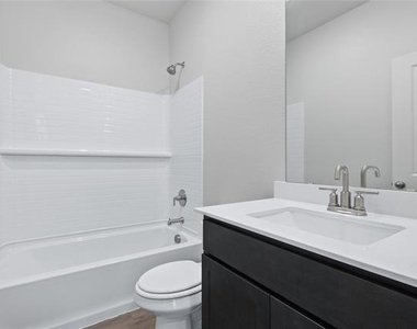 8413 White Wolf Trail - Photo Thumbnail 9