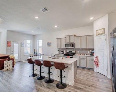 6993 Newby Lane - Photo Thumbnail 8