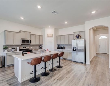6993 Newby Lane - Photo Thumbnail 10