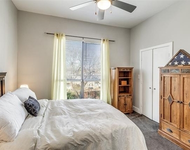 4605 Cedar Springs Road - Photo Thumbnail 15