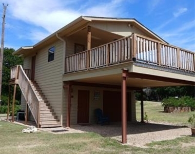 134 Private Road 1623 - Photo Thumbnail 3