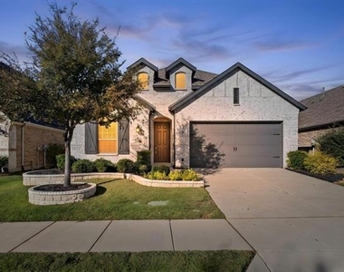 1506 Snowdrop Drive - Photo Thumbnail 3