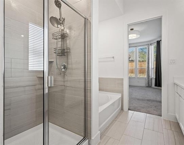 1506 Snowdrop Drive - Photo Thumbnail 31