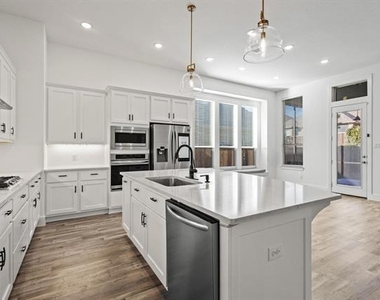 1506 Snowdrop Drive - Photo Thumbnail 15