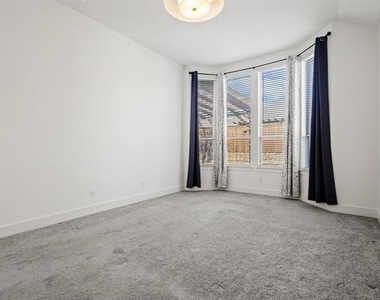 1506 Snowdrop Drive - Photo Thumbnail 28