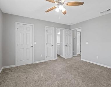 525-527 E Ball Street - Photo Thumbnail 10