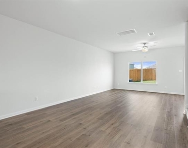 1300 Tilton Drive - Photo Thumbnail 4