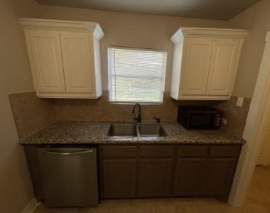 613 S Fielder Road - Photo Thumbnail 3