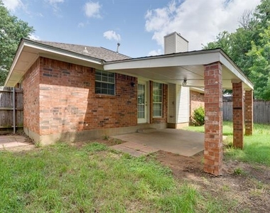 215 Linda Street - Photo Thumbnail 22