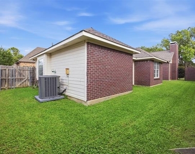 1009 Mccoy Drive - Photo Thumbnail 27