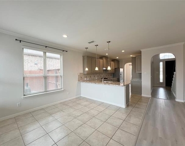 15201 Everly Court - Photo Thumbnail 3