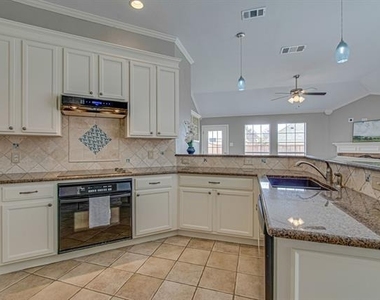 3501 Wind Flower Lane - Photo Thumbnail 4