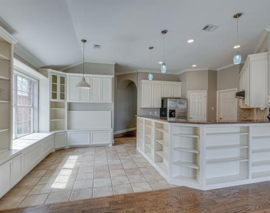 3501 Wind Flower Lane - Photo Thumbnail 14