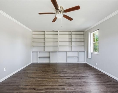 2319 St Gregory Street - Photo Thumbnail 5