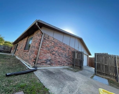 4916 N Colony Boulevard - Photo Thumbnail 21