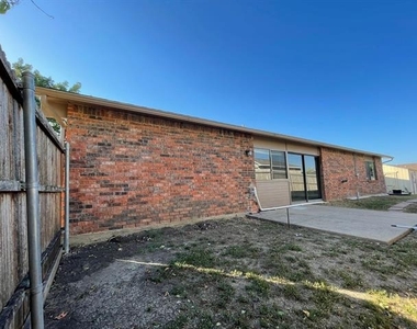 4916 N Colony Boulevard - Photo Thumbnail 20