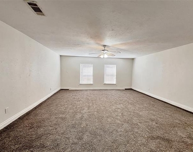 1410 Independence Trail - Photo Thumbnail 9