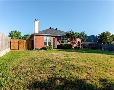 10332 Trevino Lane - Photo Thumbnail 19