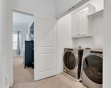 7667 Tiffany Drive - Photo Thumbnail 24