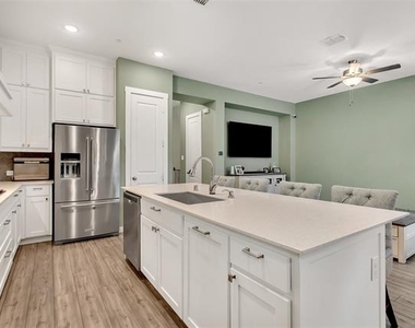 7667 Tiffany Drive - Photo Thumbnail 10