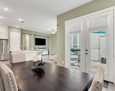 7667 Tiffany Drive - Photo Thumbnail 20
