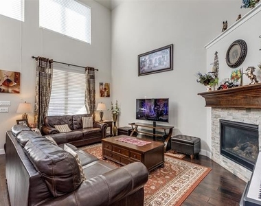 8609 Mccutchins Drive - Photo Thumbnail 5