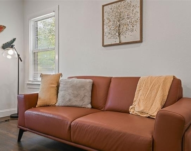80 Vaughn Drive - Photo Thumbnail 5