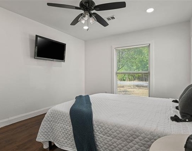 80 Vaughn Drive - Photo Thumbnail 31