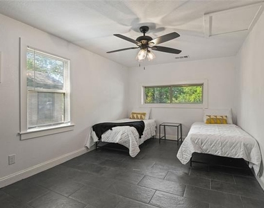 80 Vaughn Drive - Photo Thumbnail 18