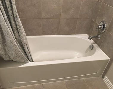 1353 Elaine Drive - Photo Thumbnail 25
