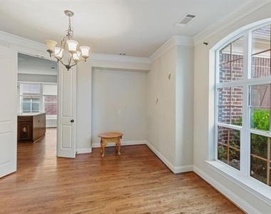 3537 Acropolis Way - Photo Thumbnail 19