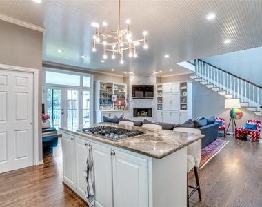 3312 Villanova Street - Photo Thumbnail 14