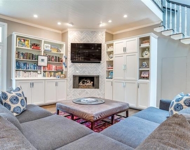 3312 Villanova Street - Photo Thumbnail 19