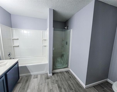 1725 Carolina Ridge Way - Photo Thumbnail 10