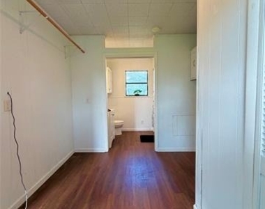 467 Old Mill Lane - Photo Thumbnail 21