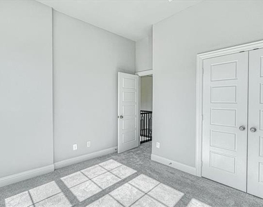 4932 Mckinney Hollow Drive - Photo Thumbnail 25