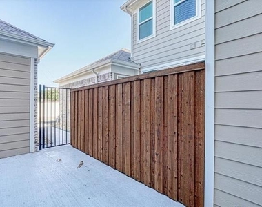 4932 Mckinney Hollow Drive - Photo Thumbnail 36