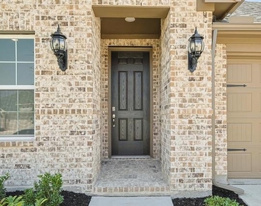509 Amenduni Lane - Photo Thumbnail 4